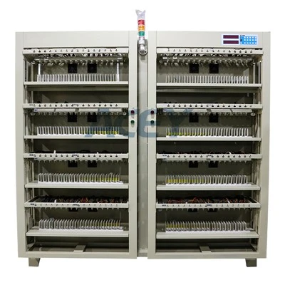 Prismatisk batterilading og utladingstester